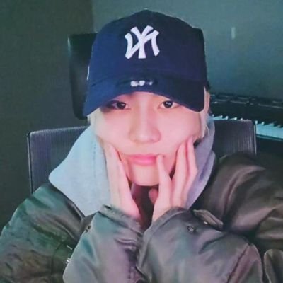 another day, another jungwon to save my day /ᐠ ̥ ̮ ̥ ᐟ\ฅ
☆☆ @ENHYPEN_members fan account! enhypen is seven 7.
engene n gllit
#정원 #모카