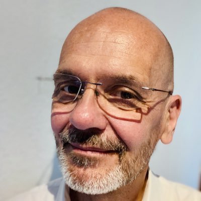 meringer's profile picture. Marketing in der Holz- und Baustoffwelt – seit 2015