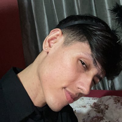 oiph08's profile picture. 🦄