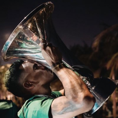 𝐍𝐚𝐢𝐟 Profile