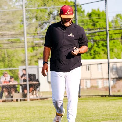 Apply pressure, create chaos. | Teacher & Head Baseball Coach @diamond_comets | head coach @hushpuppiesONSL | WPU Baseball Alum | #EverythingMatters