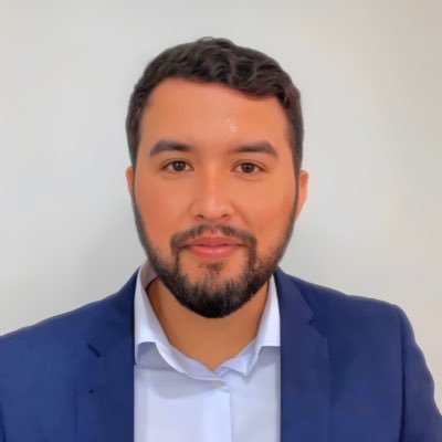 studioigor_'s profile picture. Não é sobre sobrancelhas, é sobre arte em tela viva.