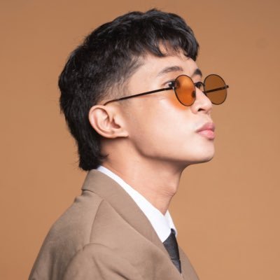 enfp - t | law student ⚖️🏳️‍🌈🔱