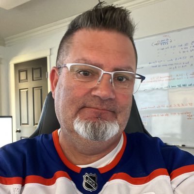 dave_molho's profile picture. Single Dad of 2 fantastic kids .Good listener and trying not to succumb to age