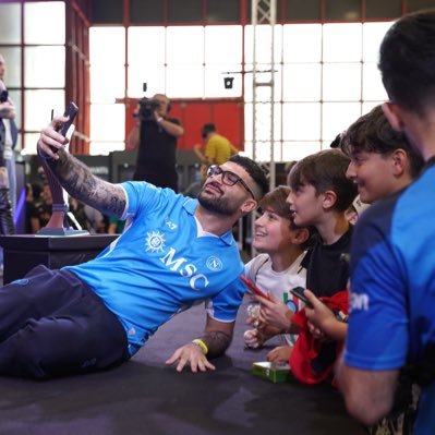 Pro Player @novoesports @sscnapoli eSerieA 2021/23🏆 🏆 eSupercup 2023 🏆 ENATIONS CUP TOP 4 🇮🇹GOLDEN BOY 2023 🏆 📩danipitbull33@outlook.it