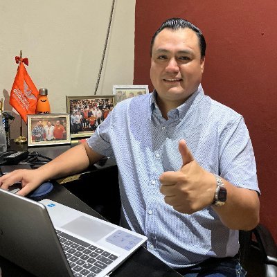XXXVII | Socialdemócrata, y en ratos libres sarcástico.
¡NO RESPONDO A GODINES QUE TRABAJAN EN TWITTER COMO BOTS / TROLLS!