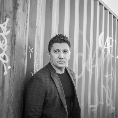 Actor/writer/tv host, based in LA. Open Source (50 eps), Daily Drop (40 eps). New tv series in production… 🎥