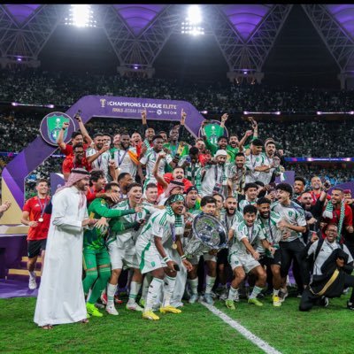 - عضو رابطة المشجعين بالنادي الأهلي السعودي🇸🇦||@ALAHLI_FC| وعبر الزمـان سنمضي معـاً💚نخبـوي سوبر💚🏆🏆