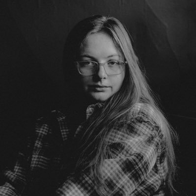 xxx. photo/video/merch person available for tour/hire. inquires: karalynhope@gmail.com