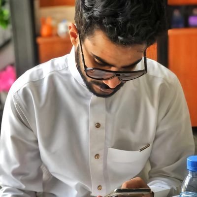 أشارك شغفي بالتصميم معك! مصمم جرافيك متمرس، هنا لمساعدتك في رحلتك التصميمية. أسئلة؟ نصائح؟ أنا موجود!
#تصميم #تصميم_جرافيك #تعلم_التصميم