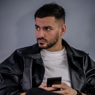 AminYc321104's profile picture. https://t.co/nGWmgfGyls
content creator, video editor