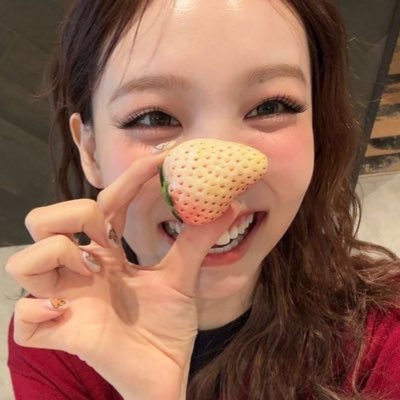 f1anastasiia's profile picture. 🇺🇦 про все на світі, більше в карді: