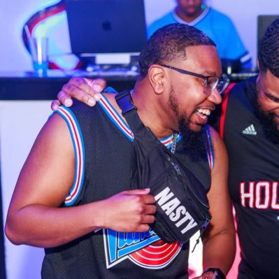 Prof Open Format DJ
Indy based - Open to travel
Curator/DJ for @loventrappyness
#WeWantNickNasty #ΦΒΣ
DM or Email NJCURRY24@gmail for all inquiries