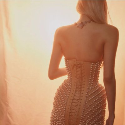 swiftt_scarlett's profile picture. Entrepreneur 💪🏻
"Work hard, stay humble."