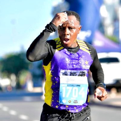 Fitness Instructor @VirginActivesSA | 12 June #Gemini | Athlete 🏃@HollywoodAC @Pumarunning |Dressed by @Diesel |@kaizerchiefs | @FCBarcelona | @ManUTD