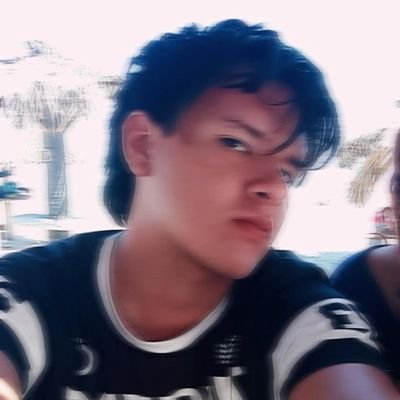 Omar_05c's profile picture. 🦇🍃