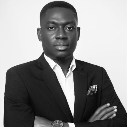 Hire me for quality Voiceover, Audiobook Production, Marketing, Coaching & Event Hosting 🎤Services.
●Mediapreneur
●Social Media
For Bookings: ☎️+2348168312273