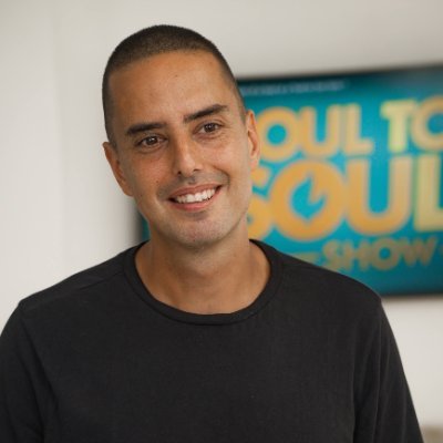 🎙️ Podcast Host @ Soul to Soul Show
🚀 Helping to Grow Purpose Driven Businesses @ Soul to Soul Business