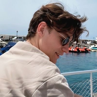ᴸᵘᵐⁱⁿᵒᵘˢ𖨱 Profile