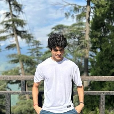 sakshamjoshii's profile picture. 