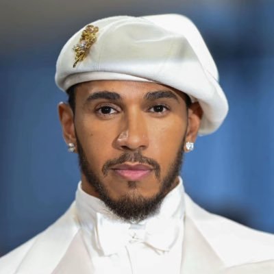 🇸🇳🇸🇳🇸🇳Fan Lewis Hamilton 🏴🏴étudiant