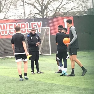 Physical Performance Lead.👨🏾🎓.Former Conference National Therapist.UEFA C Licence Coach ⚽️ Previously @Dag_REDFC @WealdstoneFC @HAMRICHFC @hyufc_official_