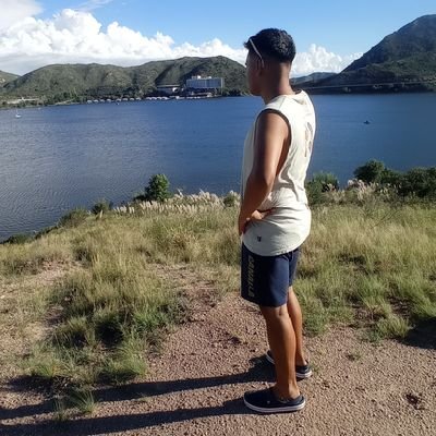 ~Deja que fluya, no todo es como planeas.~
•®©•
Geminis.
Cerrajero.