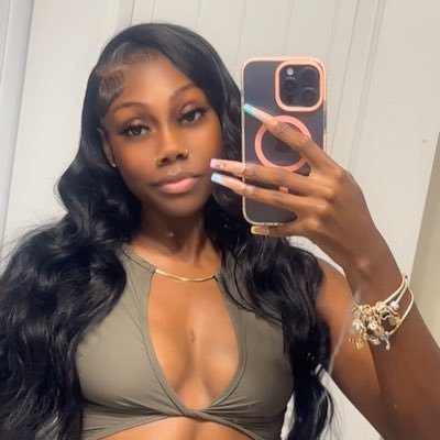 x_DarkSkinNhy Profile Picture