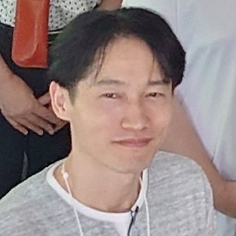 分子病態学部門 免疫学ボディビル部 部長。
能力:アスパラガスを食べた後のおしっこの臭いを識別できる。
発言内容は個人の見解であり所属機関や能力とは無関係です。