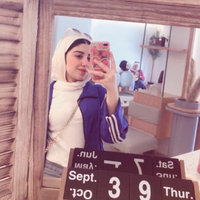 BE You and don’t be a Copy of the other✨🤍