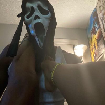 ALL PICS AND VIDS ARE ME💯|6'4|22|...MY DMs ARE FOR FREAKS ONLY 😈💦