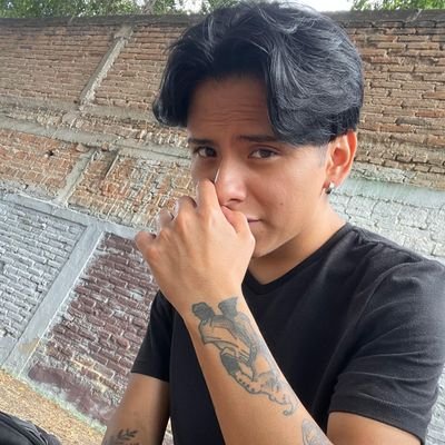 contenido 🚫
1.60 GAY PASIVO aguantador
GDL 🇲🇽
me encanta la verga |sígueme en Instagram|
@diegoduper