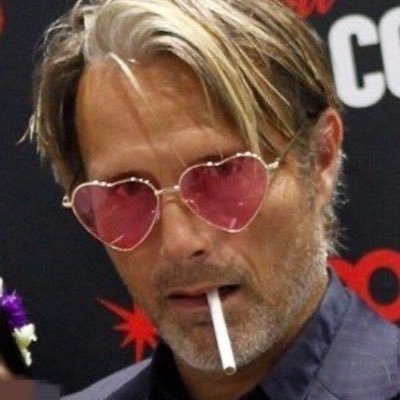 0xleveraged's profile picture. trading various financial instruments to fund my next meal or a date 🤙