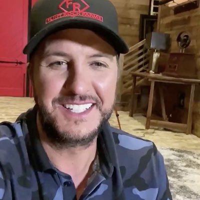 lukebryan4521's profile picture. my official unverified live chat account to reach out to my lovely fans worldwide.