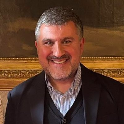 Collaborateur parlementaire : 23 ans
couteau 🇨🇭parlementaire
@Senat -@AssembleeNat
Président de l’ASCAS
Ex-Pdt @AFCP_AN
Mes tweets n'engagent que moi.