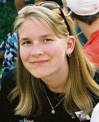 RhonnaBee's profile picture. 