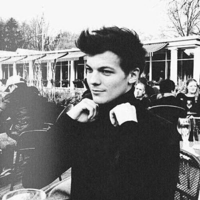 I write gay fanfiction in my free time 😌 This is basically my fic account. @crystal453871 is my personal personal account 😋Mod for @1DParanormal