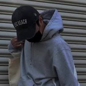 fabregasinlah's profile picture. nongkrong? gasin lahh