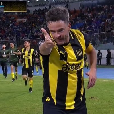 snadales98's profile picture. 