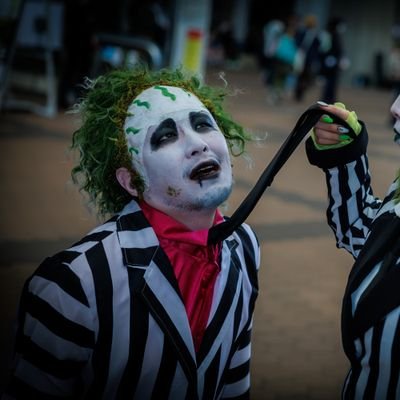 尼崎のシム・リウ芸人 大阪コミコン2025 ユニバギャザリング BJやってました〜楽しかったね〜FF7ECやってる人おらんの?ギルド入ってよ
