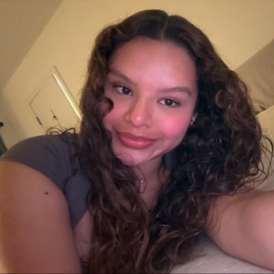 jenncovaa's profile picture. 