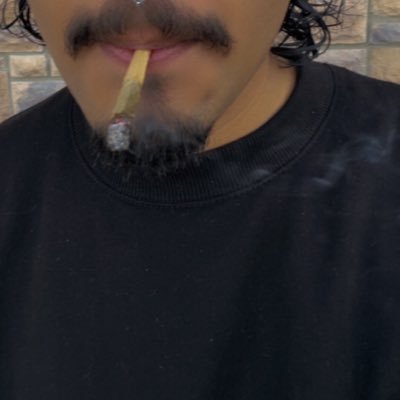 i’m 21, need oomfs 🤗. bisexual :), hmu for my cashapp 😝 if you know me, no you don’t 🤫 i sell vids 👀