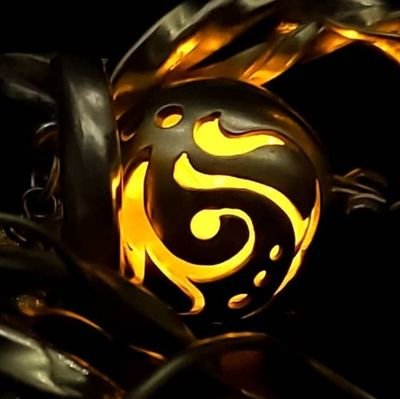 art jewelry ✨ 製作過程、訂製委託、進修微鑲時的一點一滴 ✨ 12年的金工、琺瑯、鍛敲、蠟雕、鑲鑽經歷||有訂製委託可以私訊☺️