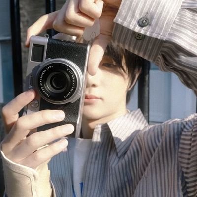 mingzhang363694's profile picture. 