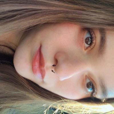 Angiewes Profile