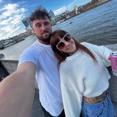 Welcome to yourfaveduo page!💓
Yourfavealtgirl and OnlyOwain King of the Growers! 💦💦
A real couple page dedicated to pure filth!