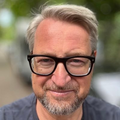 Olaf Stampf ©️ Profile