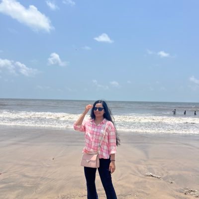 paridhimehta_'s profile picture. I write.