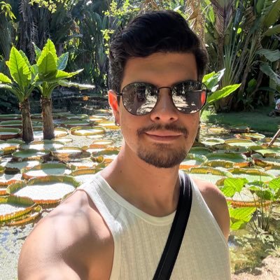 Biotech scientist || Swing dancer || World traveler || Geek || Bi 🏳️🌈 || He/Him