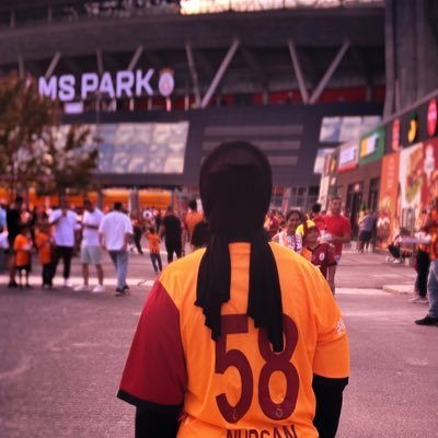 Aşktır Galatasaray ❤💛 🌟🌟🌟🌟🌟 🦁 Master Computer Engineer 🧑🧑🧒💍